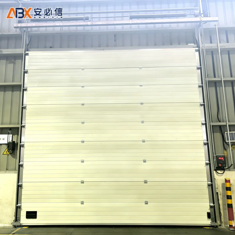 成都彭镇钢质提升门